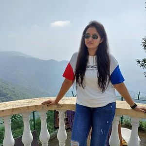 Meet your Posher, Ankita